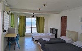 Pandak Inn - Your Beach Retreat